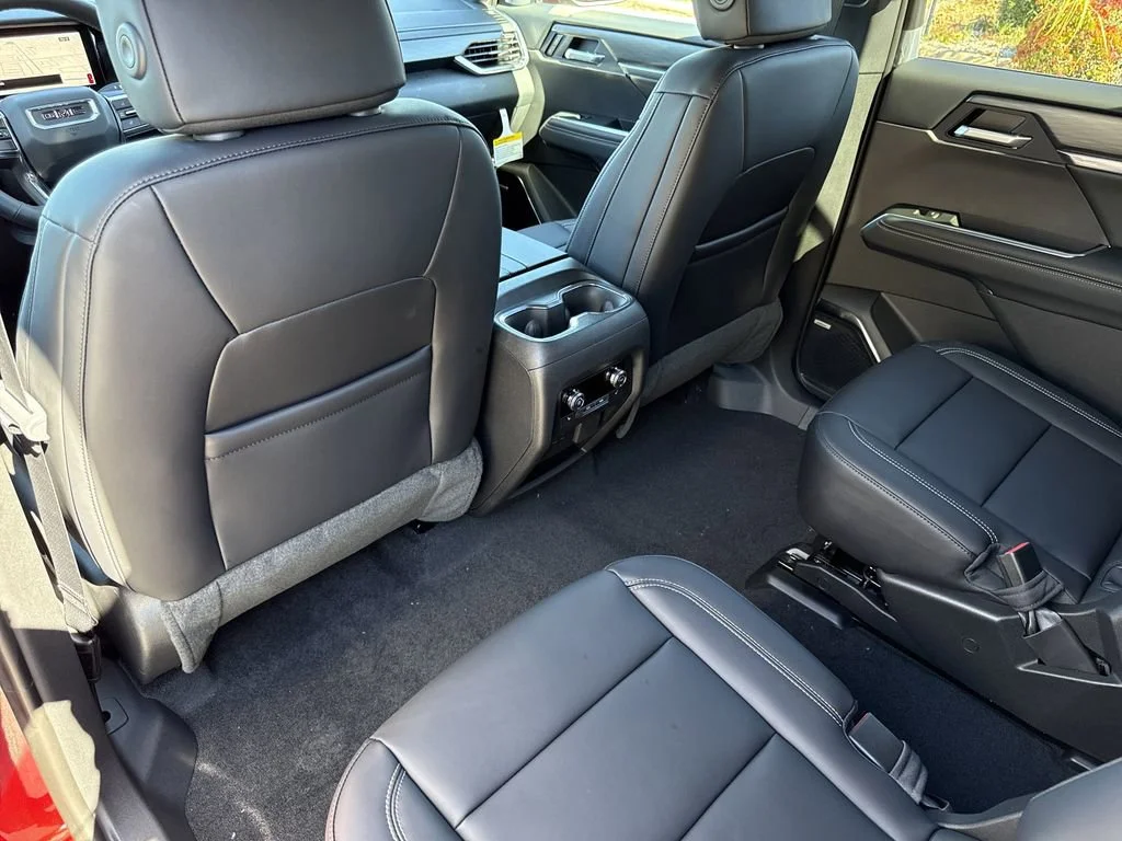 2026 GMC Acadia Elevation - Photo 31