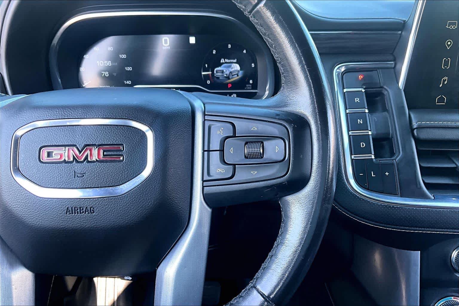 Used 2023 ONYX BLACK GMC SLT image 25