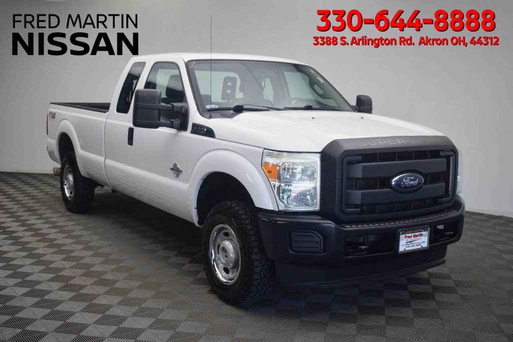 2015 Ford F-250 XL 4x4 SuperCab 142 in's photo