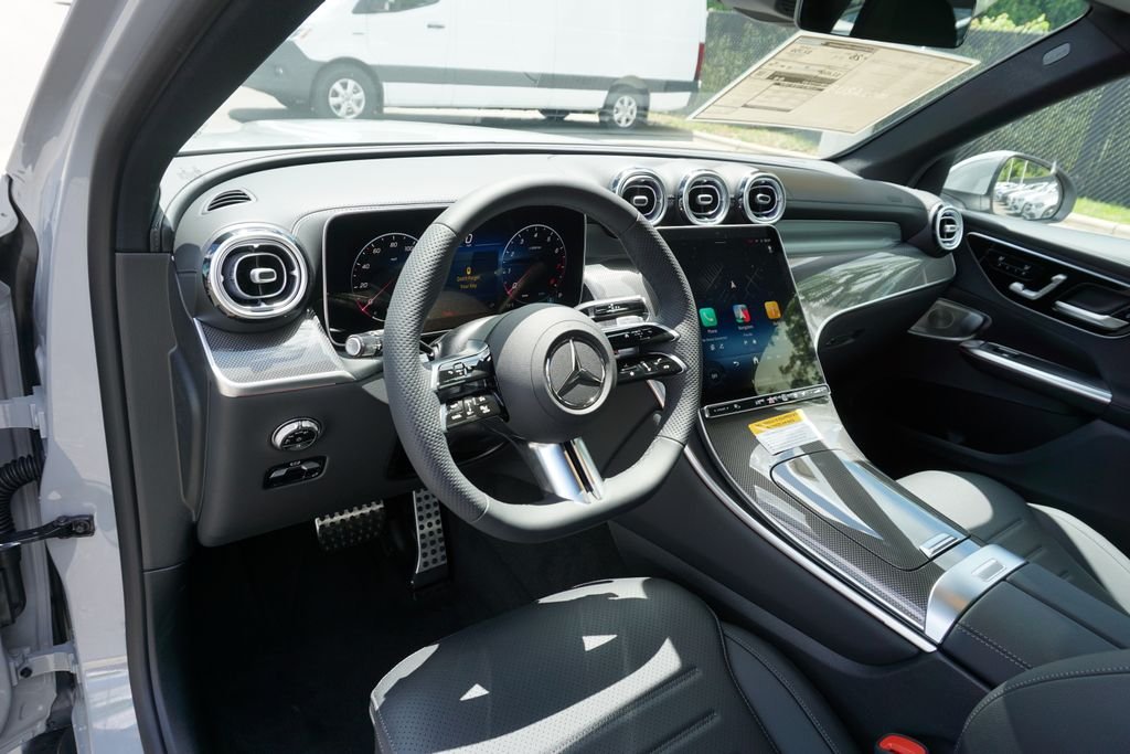 2025 Mercedes-Benz GLC Base - Photo 23