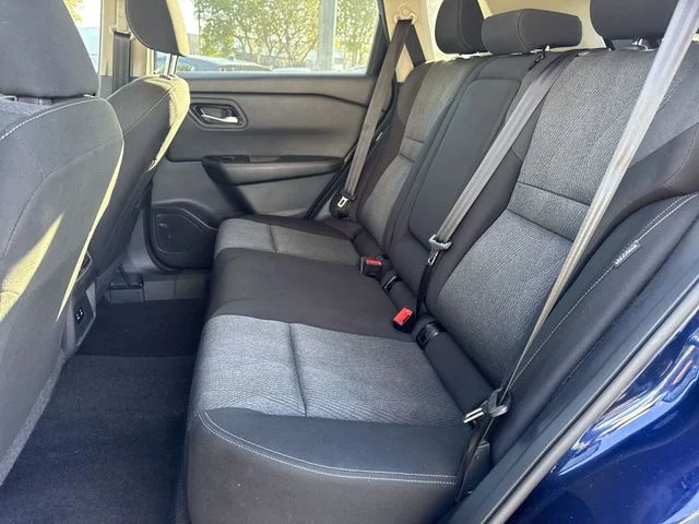 2024 Nissan Rogue SV - Photo 22