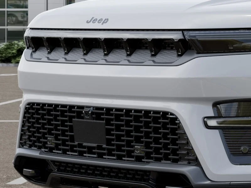 New 2026 Bright White Clear-Coat Exterior Paint Jeep Upland image 11