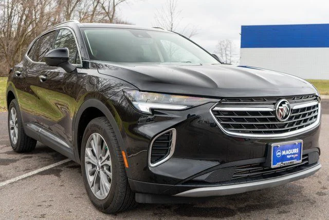 Used 2023 Black Buick Preferred image 4