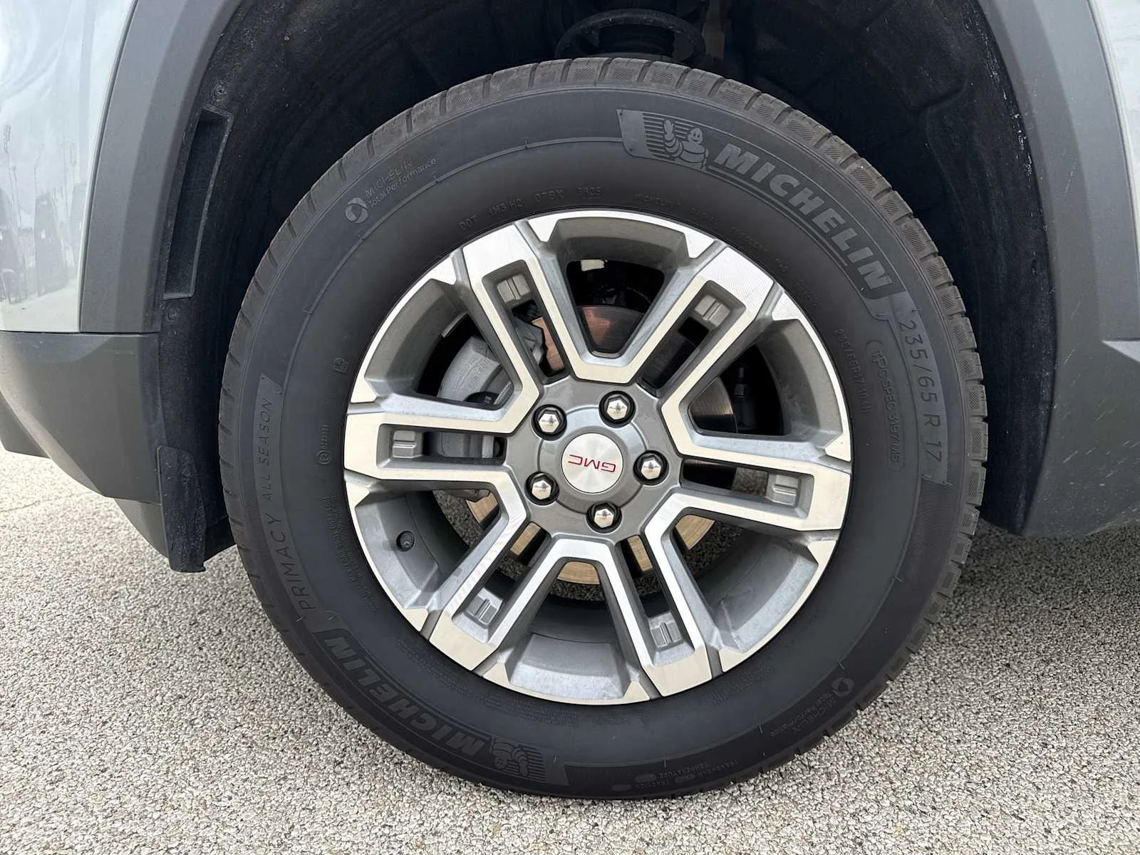 Used 2026 Sterling Metallic GMC Elevation image 33