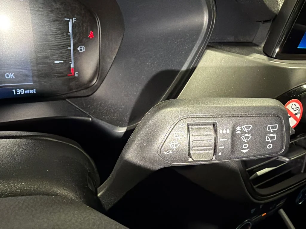 Used 2025 AGATE BLACK METALLIC Ford Active image 23
