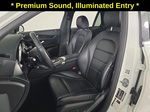 Used 2018 White Mercedes-Benz GLC 300 image 23
