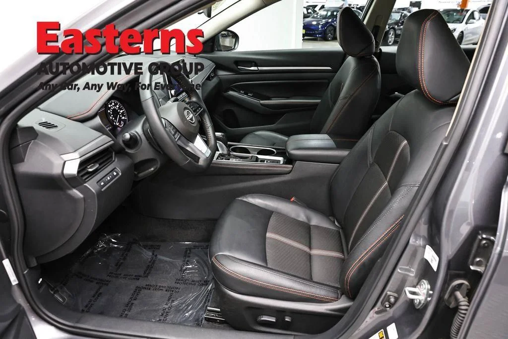 Used 2025 Gray Nissan 2.5 SR image 15