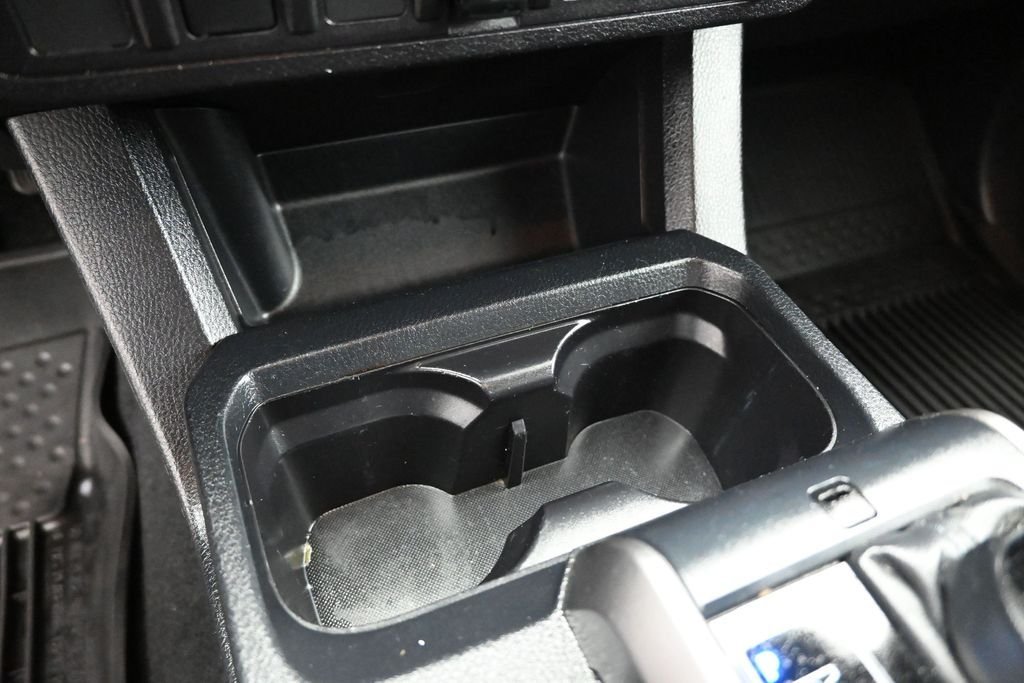 Used 2019 Gray Toyota SR5 image 15