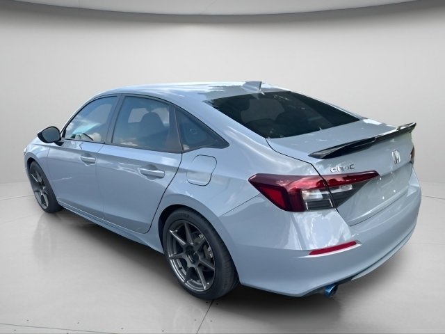Used 2025 Urban Gray Pearl Honda  image 6