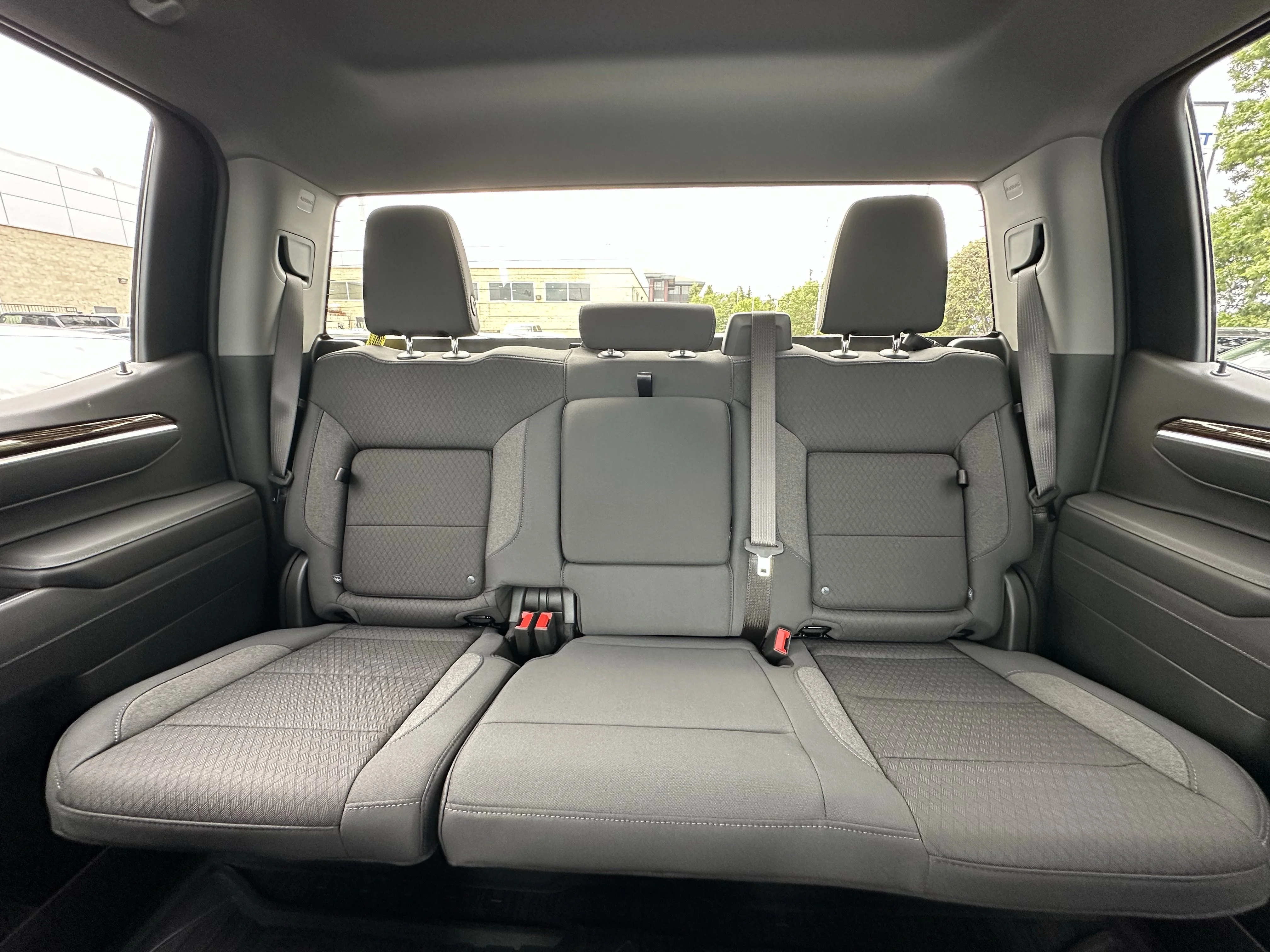 New 2026 Onyx Black GMC Elevation image 23