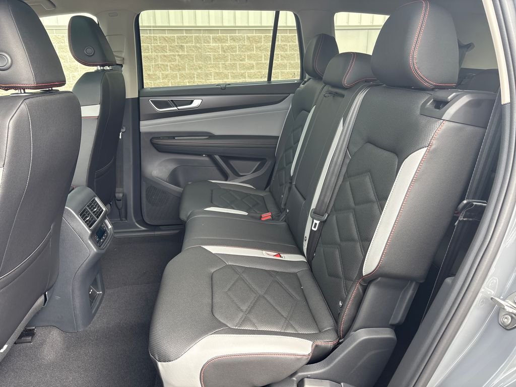 New 2026 Gray Volkswagen 2.0T Peak Edition image 10