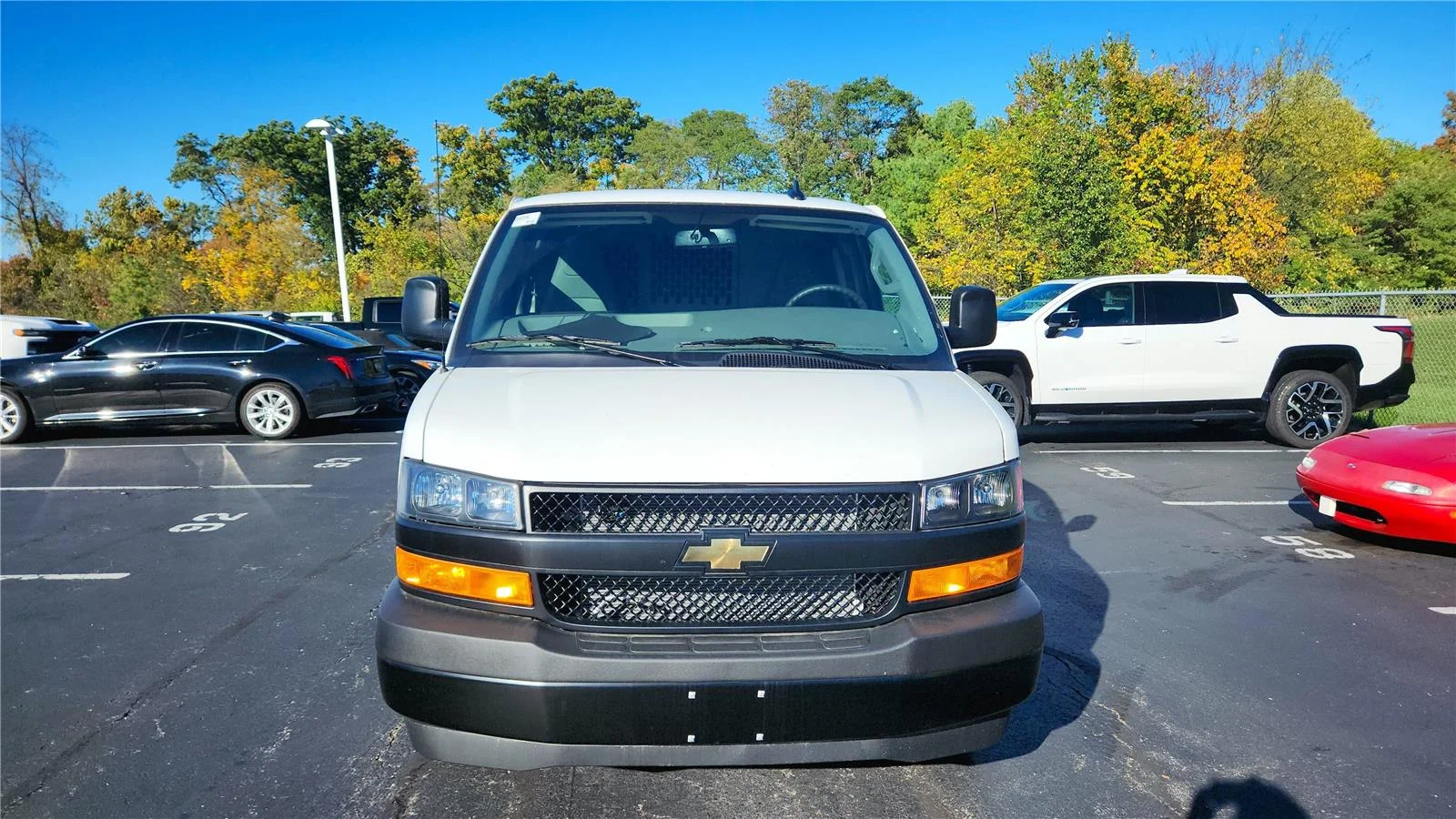 2025 Chevrolet Express Cargo Work Van - Photo 16