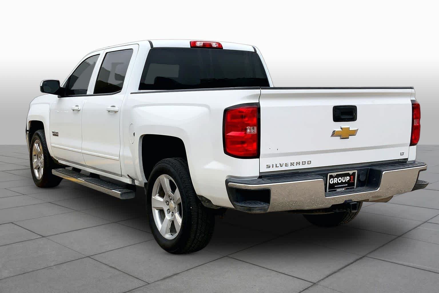 Used 2016 Summit White Chevrolet LT image 10
