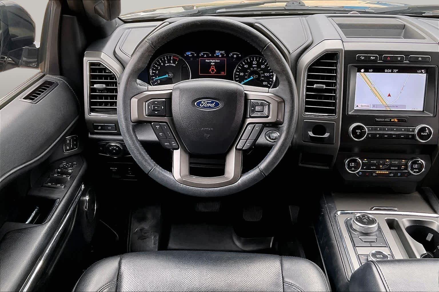 Used 2019 Agate Black Metallic Ford XLT image 4