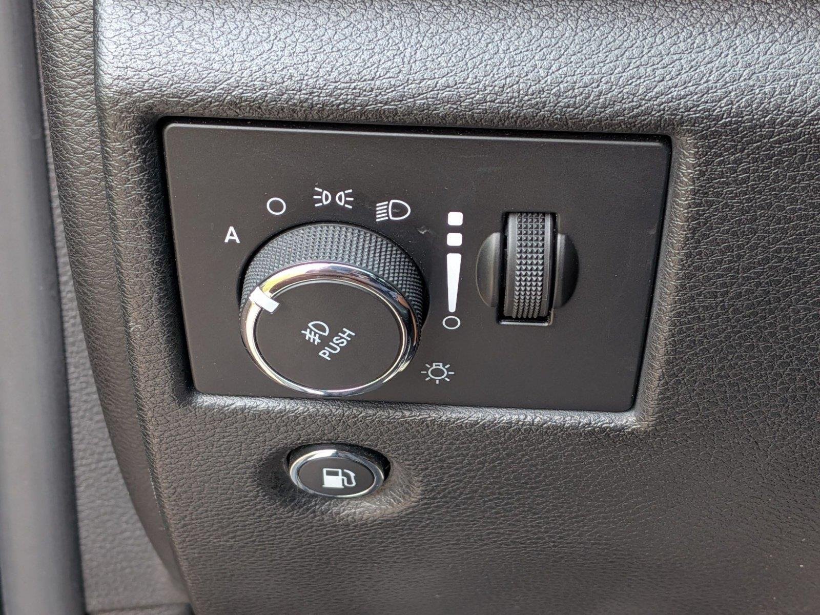 Used 2021 Sting-Gray Clearcoat Jeep Trailhawk image 20