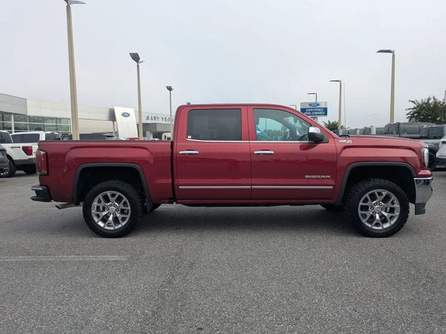 Used 2018 Quartz GMC SLT image 3