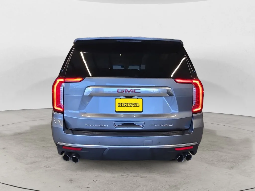 2021 GMC Yukon Denali - Photo 10