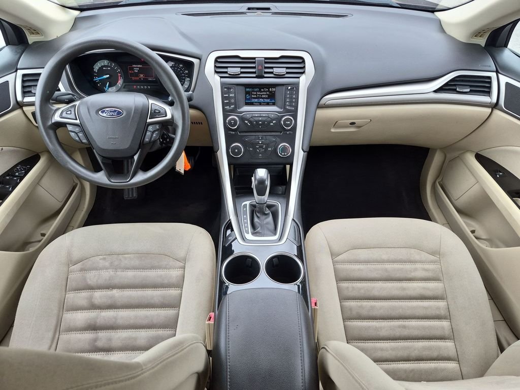 Used 2013 Red Ford SE image 21