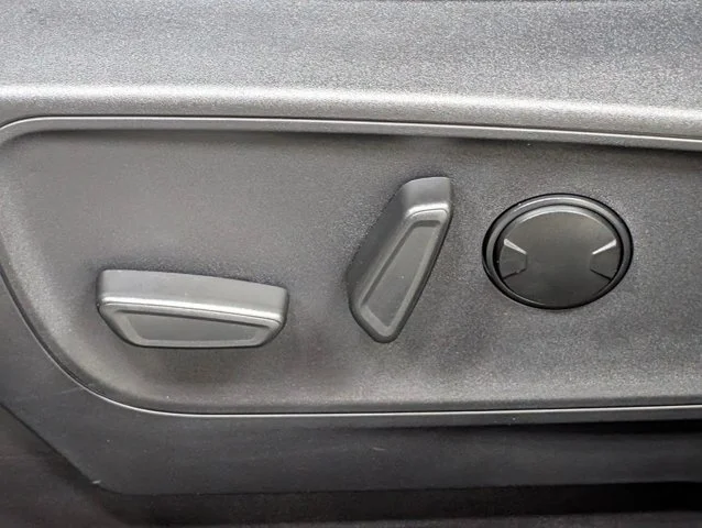 New 2026 Carbonized Gray Metallic Ford Big Bend® image 40