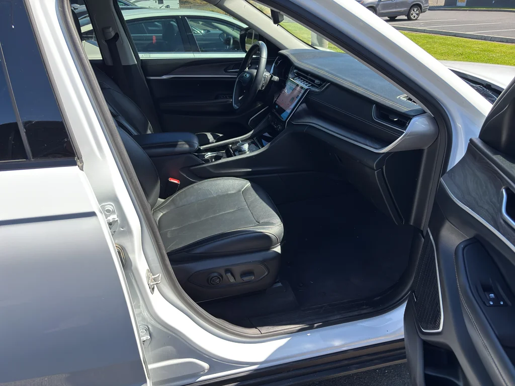 2022 Jeep Grand Cherokee L Limited - Photo 17