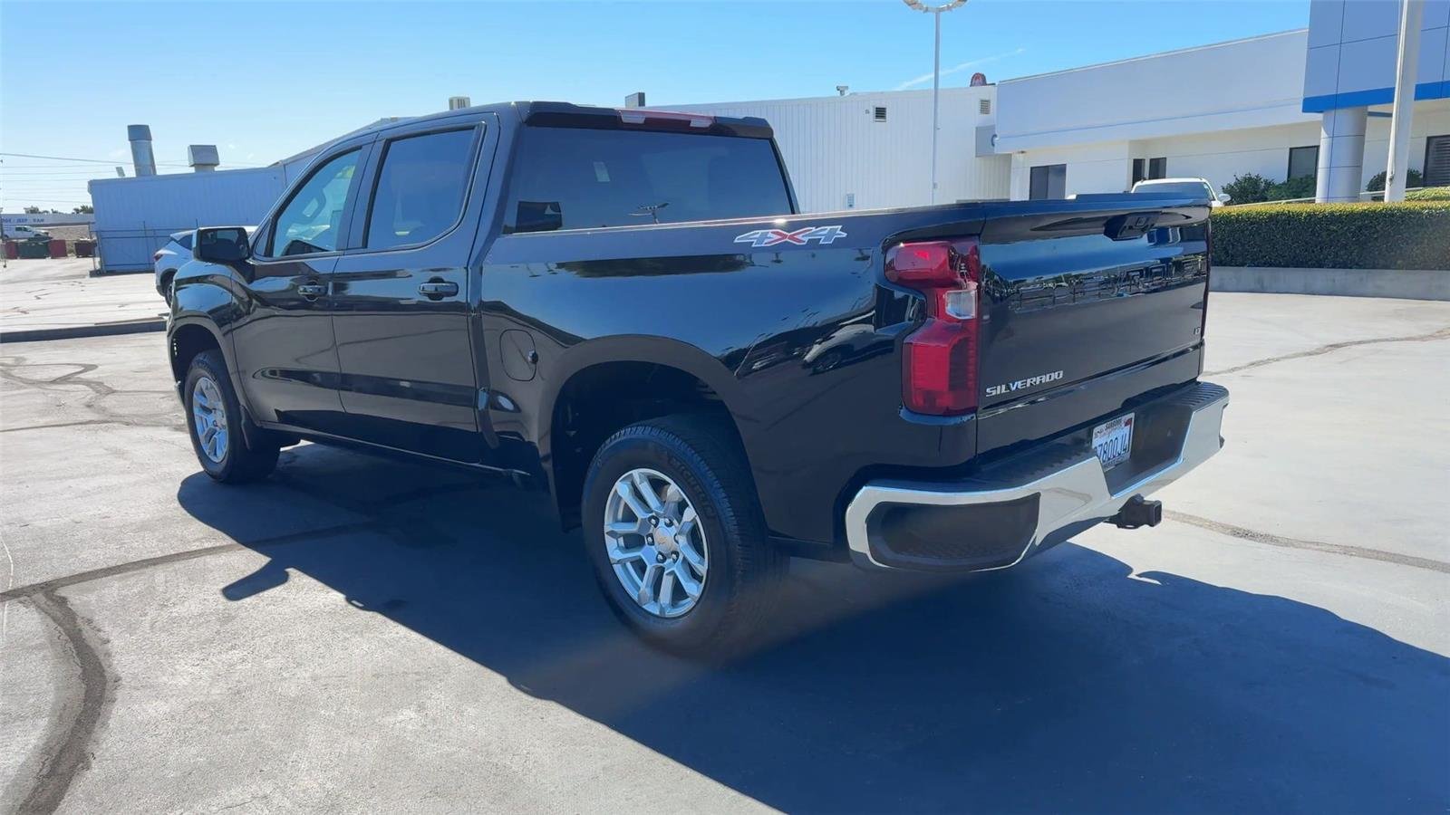 2025 Chevrolet Silverado 1500 LT - Photo 9