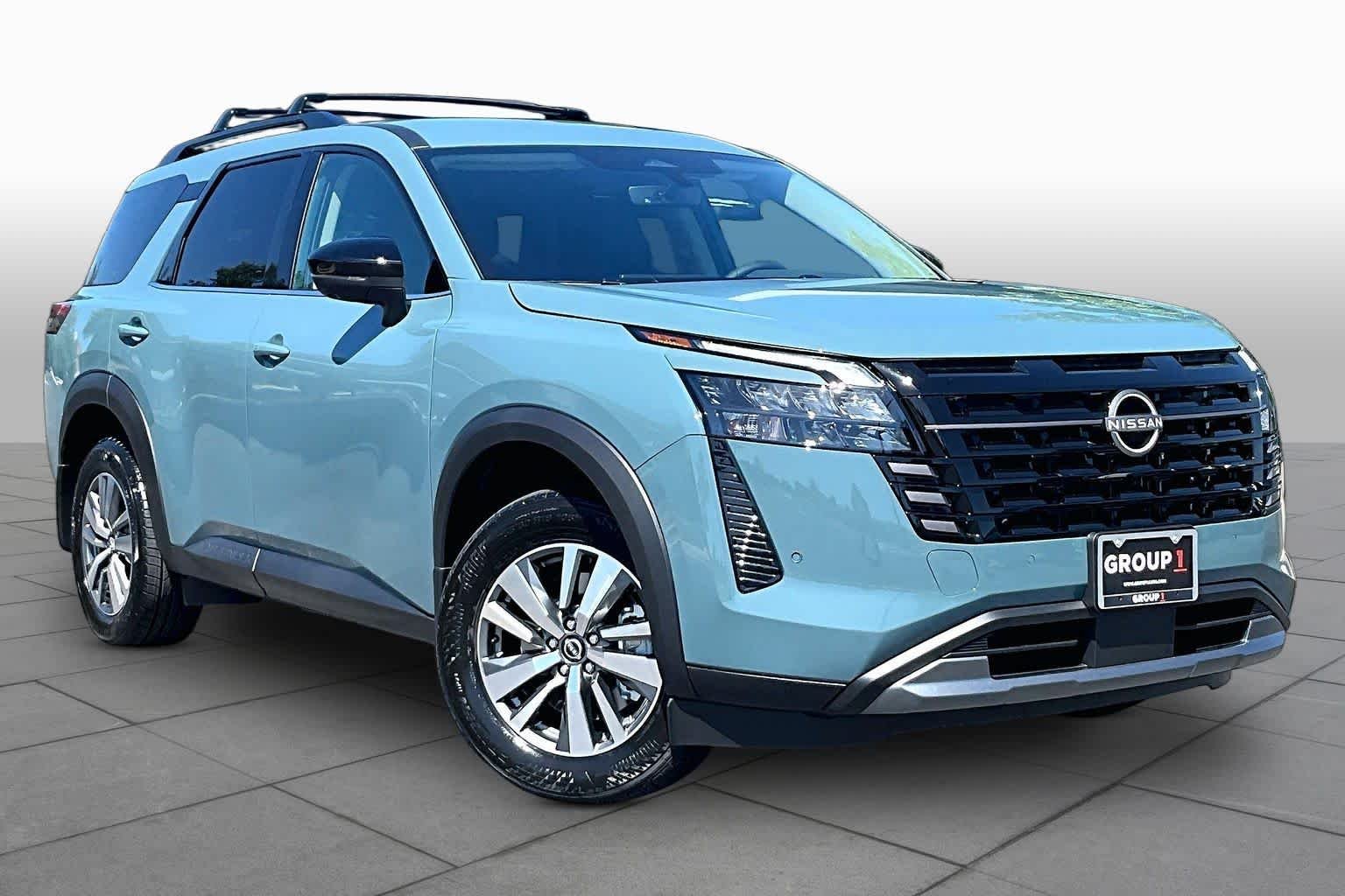 New 2026 Baltic Teal Nissan SL image 2