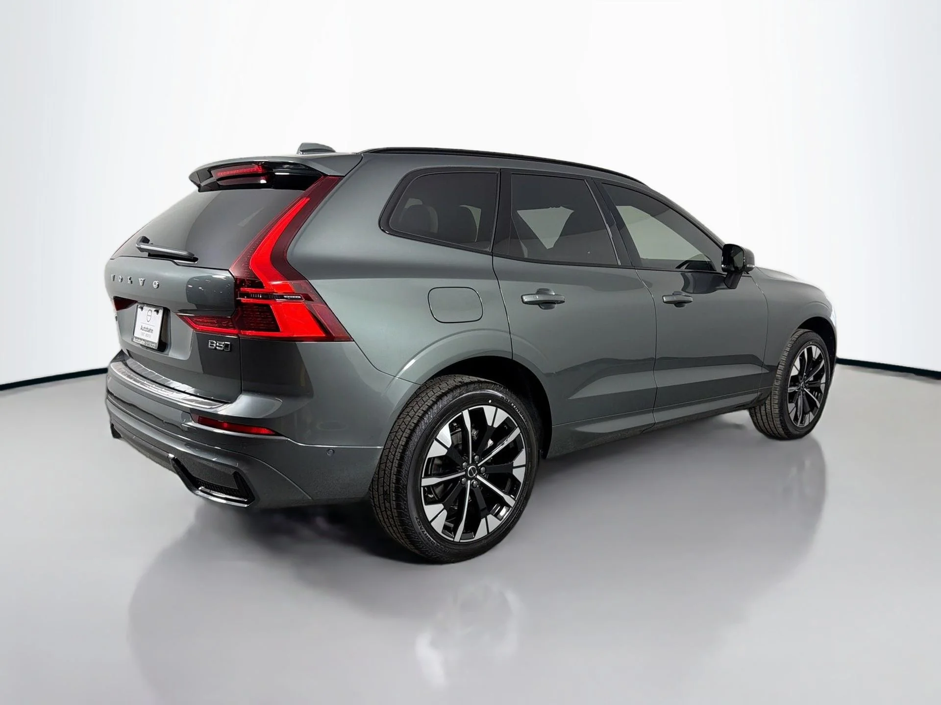 New 2026 Forest Lake Volvo Plus image 5