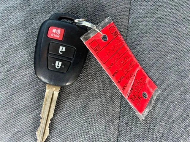 Used 2021 Gray Toyota SR5 image 13