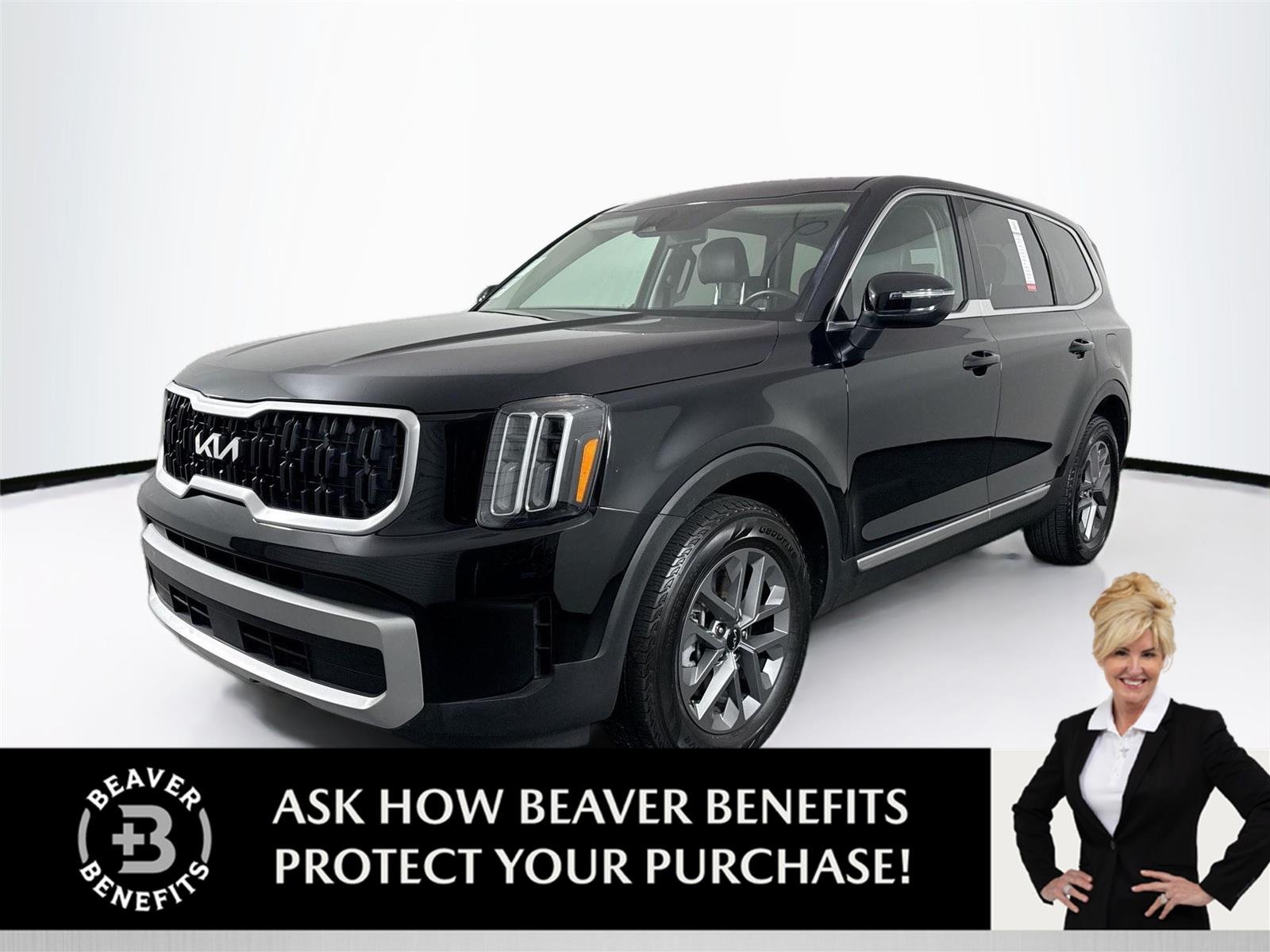 Used 2023 Ebony Black Kia LX image 1