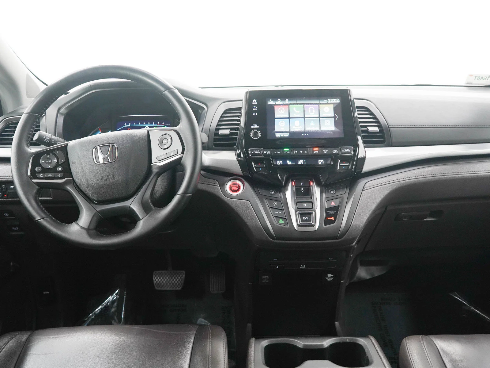 Used 2018 Pacific Pewter Metallic Honda Touring Auto image 19