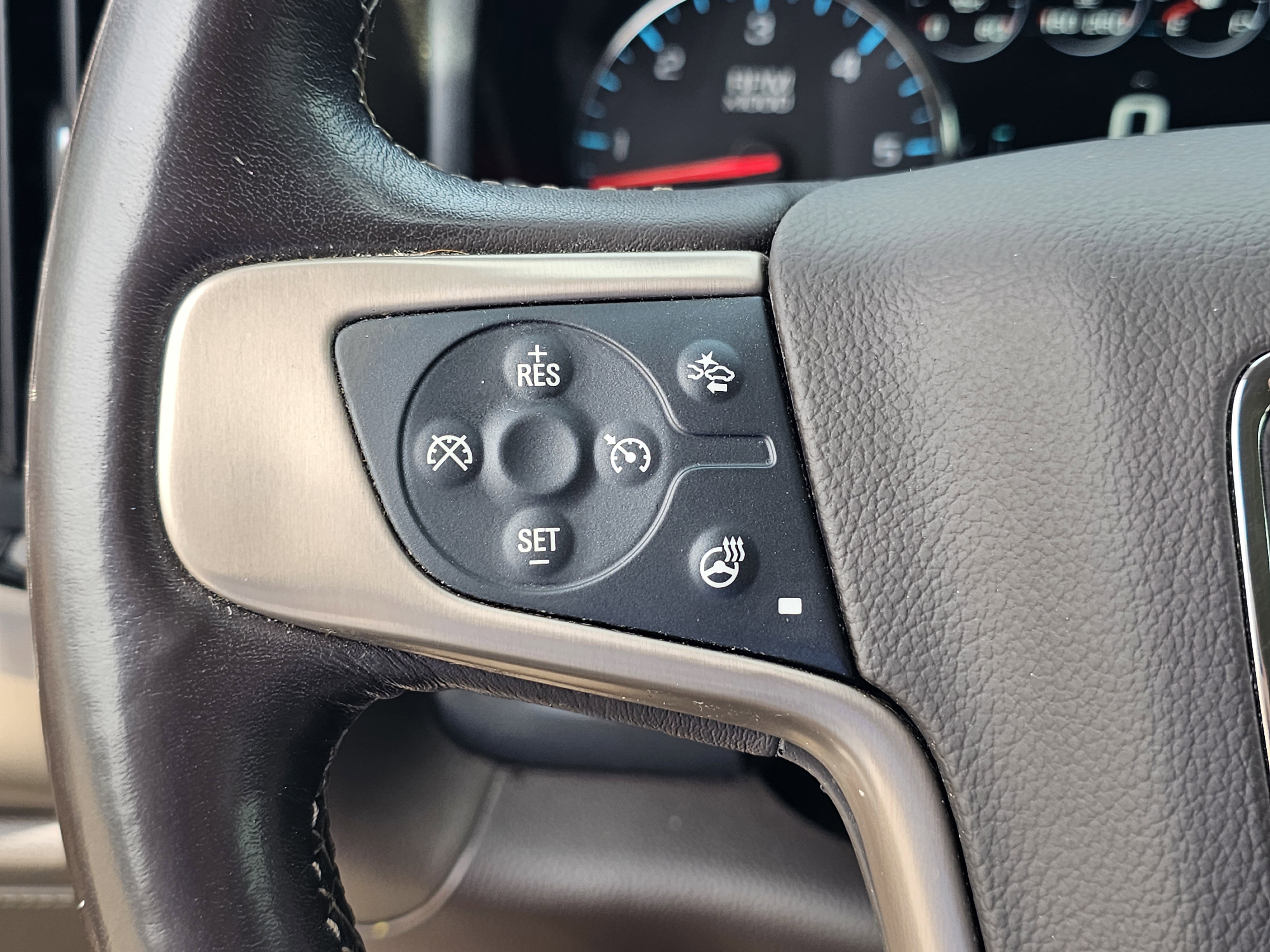 Used 2018 Dark Slate Metallic GMC Denali image 20
