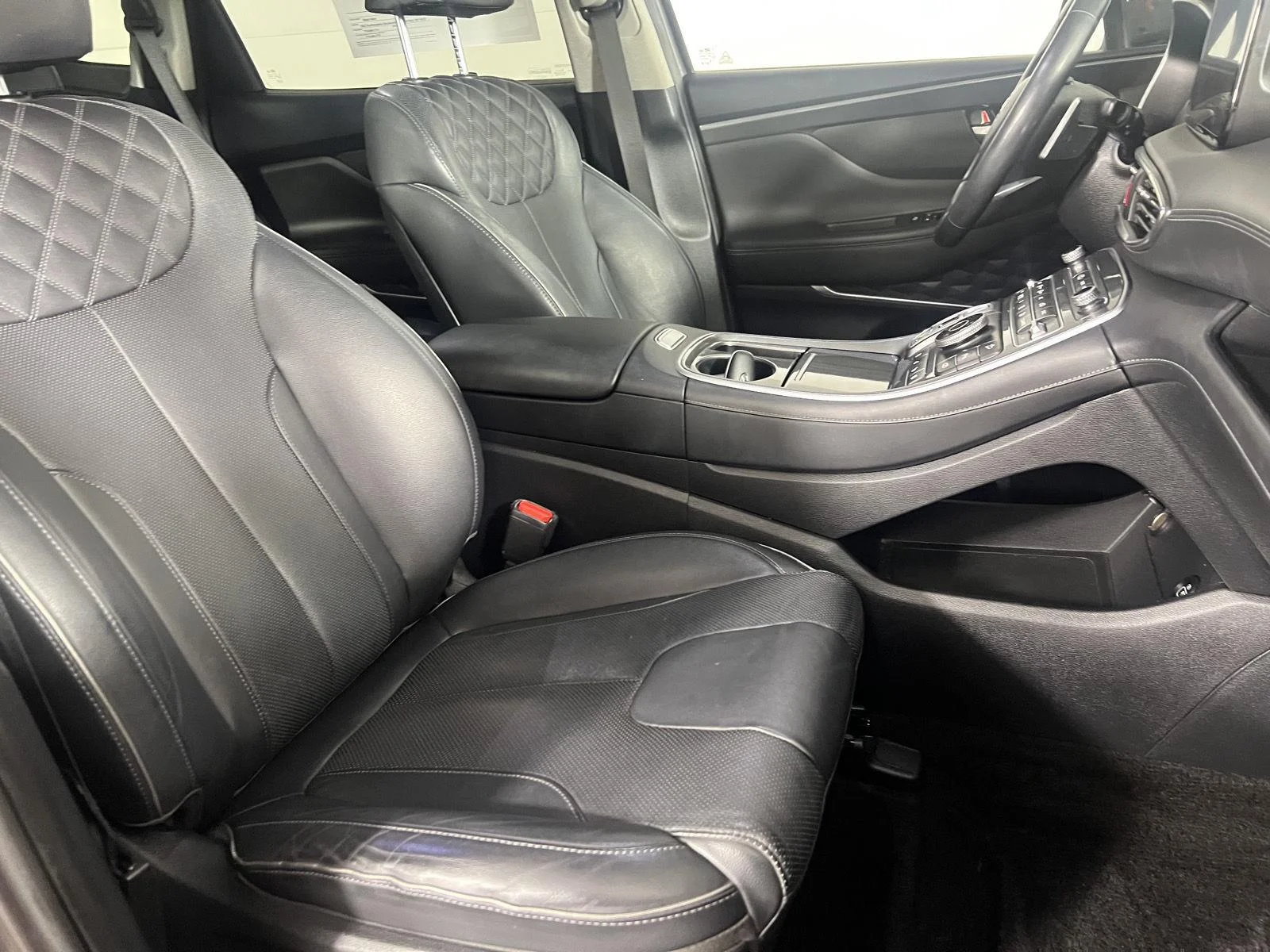 Used 2022 Portofino Gray Hyundai Limited image 27