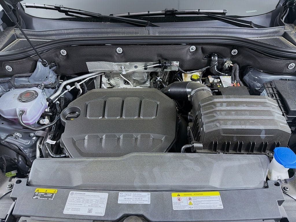 New 2026 Pure Gray Volkswagen 2.0T SE w/Technology 4MOTION image 30