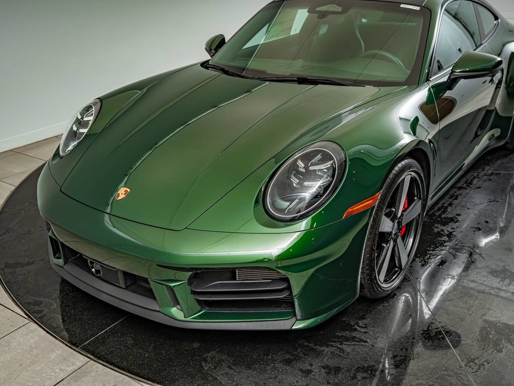 New 2026 Oak Green Metallic Neo Porsche Carrera 4S image 18