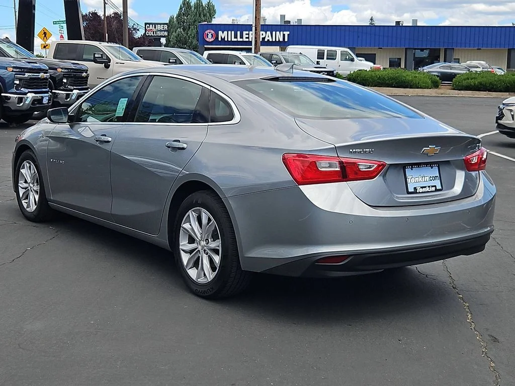 Used 2024 Sterling Gray Metallic Chevrolet LT image 4