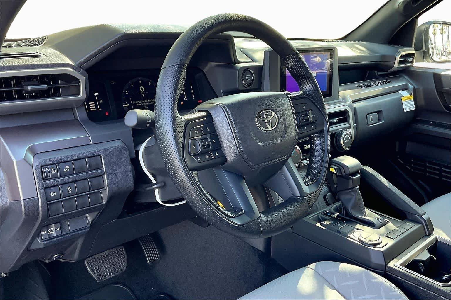 Used 2026 Ice Cap Toyota SR5 image 8