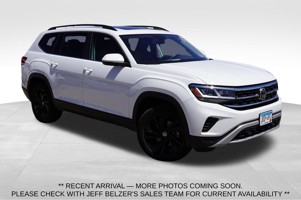 2022 Volkswagen Atlas 3.6L SE w/Tech 4MOTION's photo