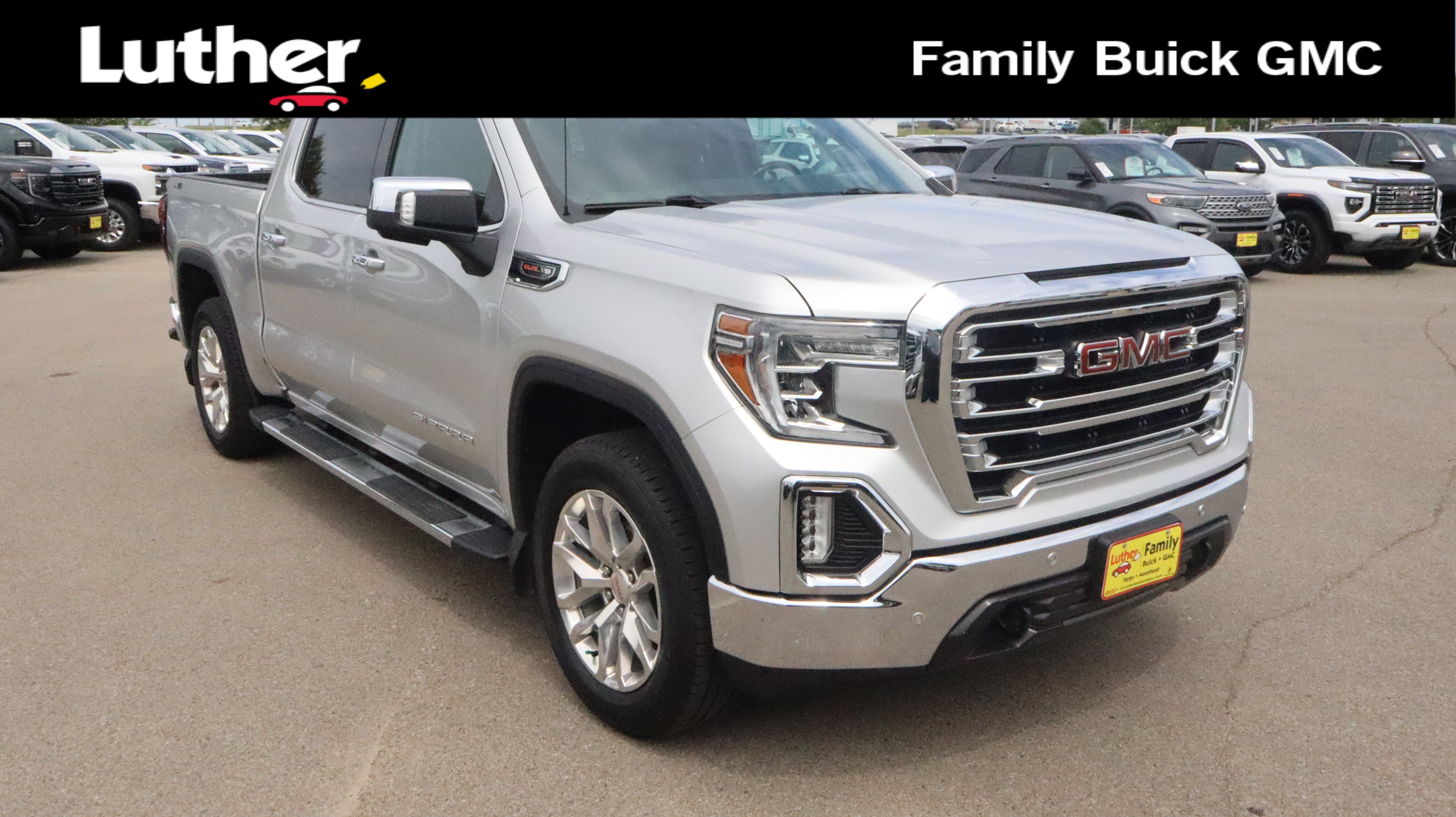 2019 GMC Sierra 4WD Crew Cab Short Box SLT's photo
