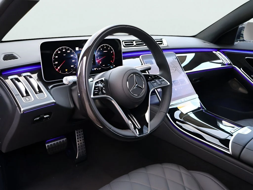 New 2026 Black Mercedes-Benz S 580 image 19