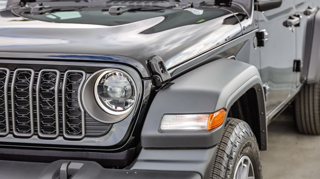 New 2026 Black Clearcoat Jeep Sport S image 5