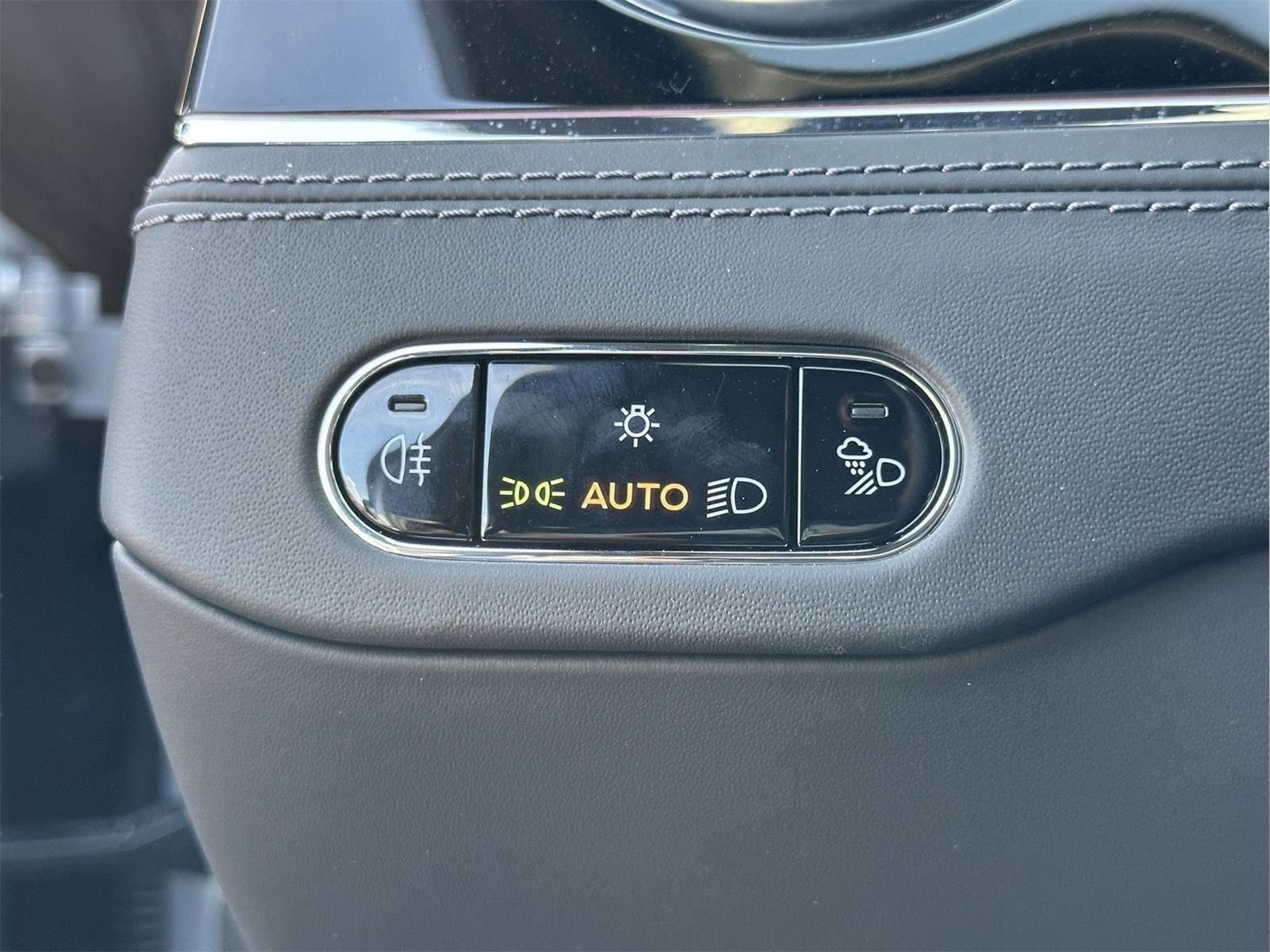 2026 Bentley Flying Spur - Photo 57