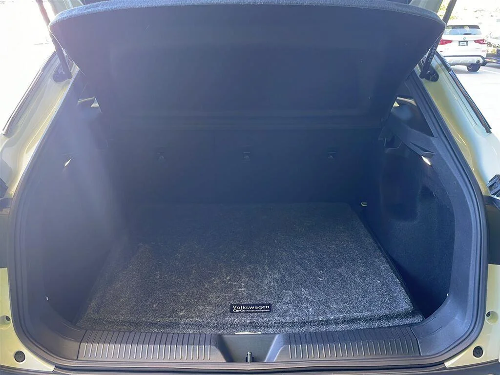 Certified Used 2023 Pure White Volkswagen Pro image 22