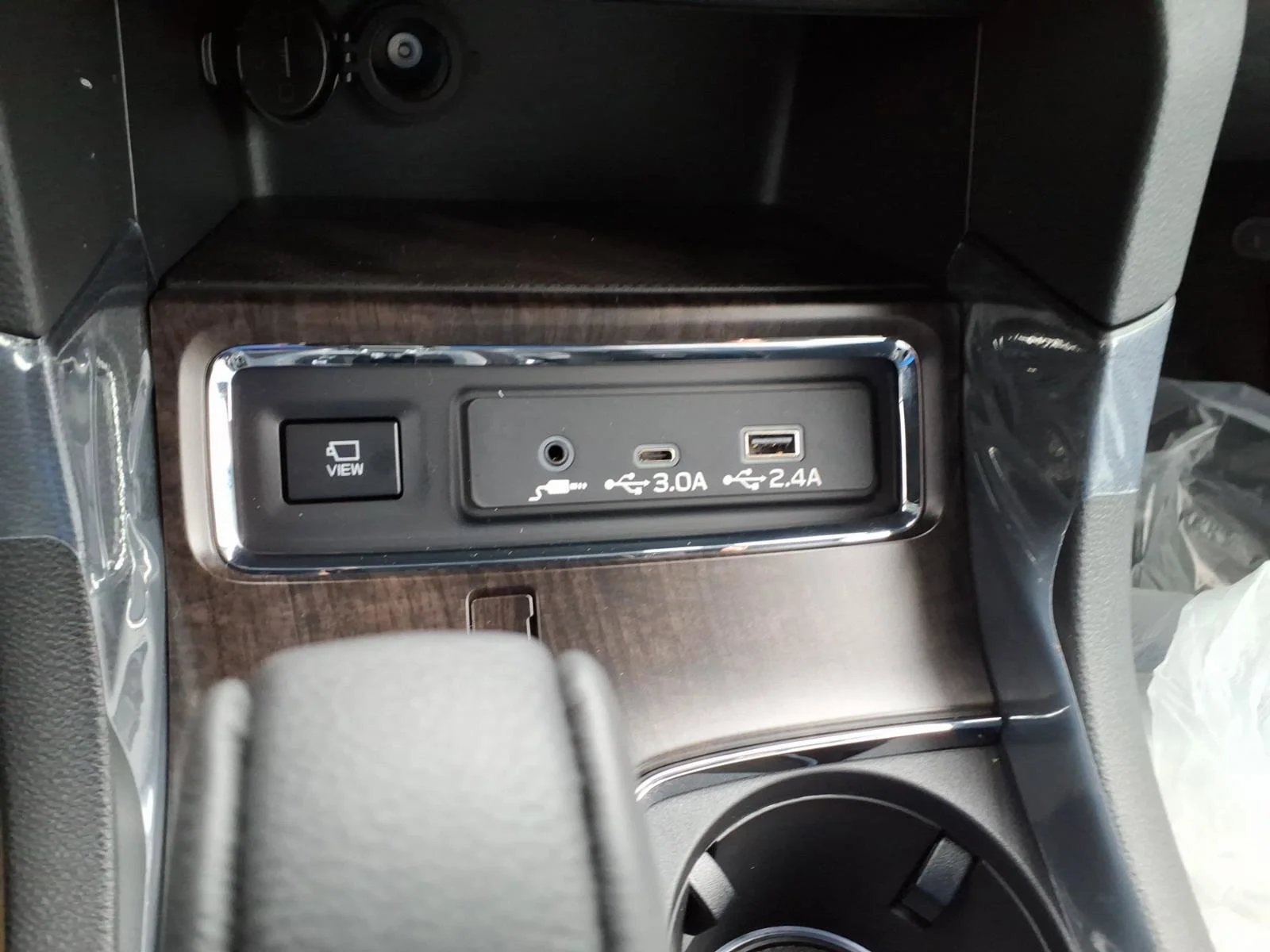 2026 Subaru Ascent Touring - Photo 11