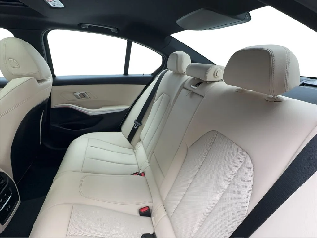 Used 2026 White BMW 330i image 25