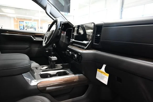 2026 Chevrolet Silverado 1500 LT Trail Boss - Photo 14