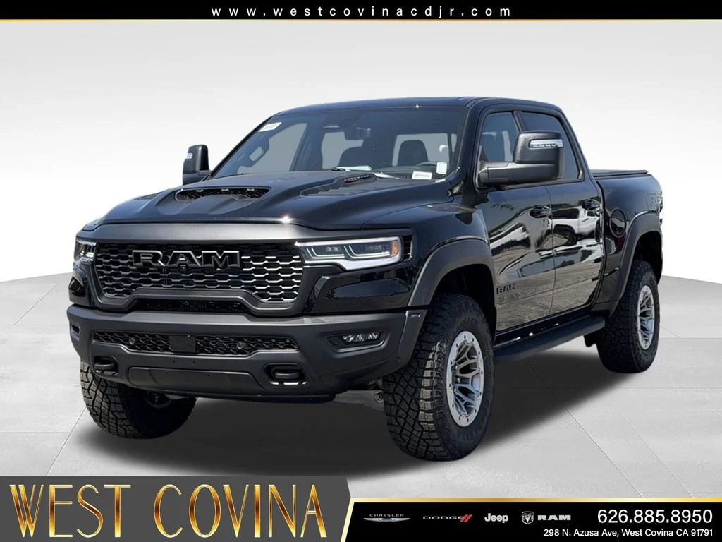 New 2026 Diamond Black Crystal Pearl-Coat Exterior Paint RAM RHO image 4