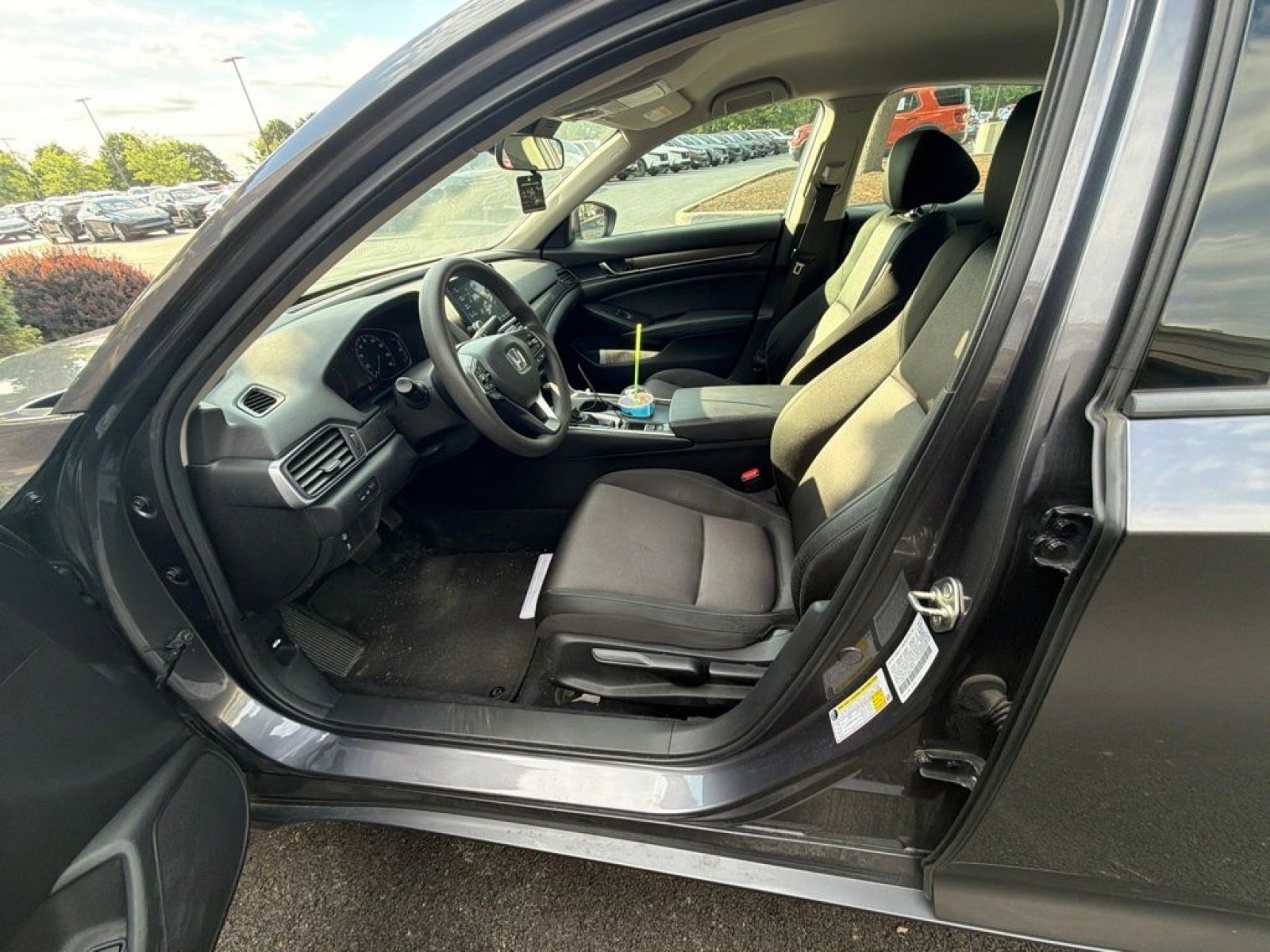 2019 Honda Accord LX - Photo 15