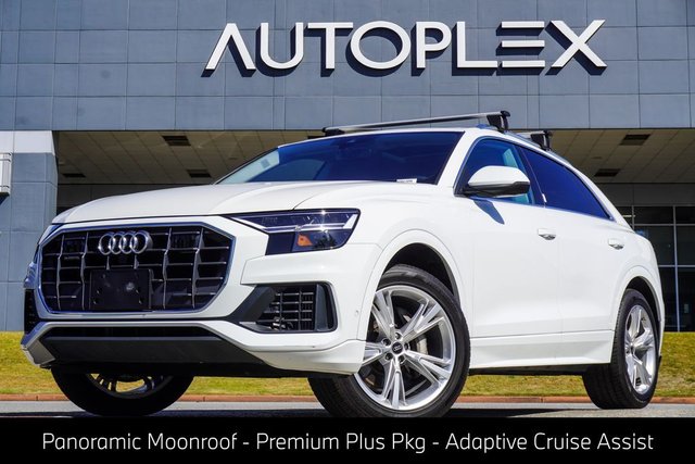 2022 Audi Q8 55 Premium Plus