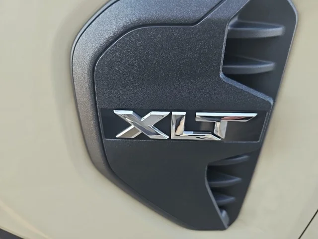 New 2026 Desert Sand Ford XLT image 41