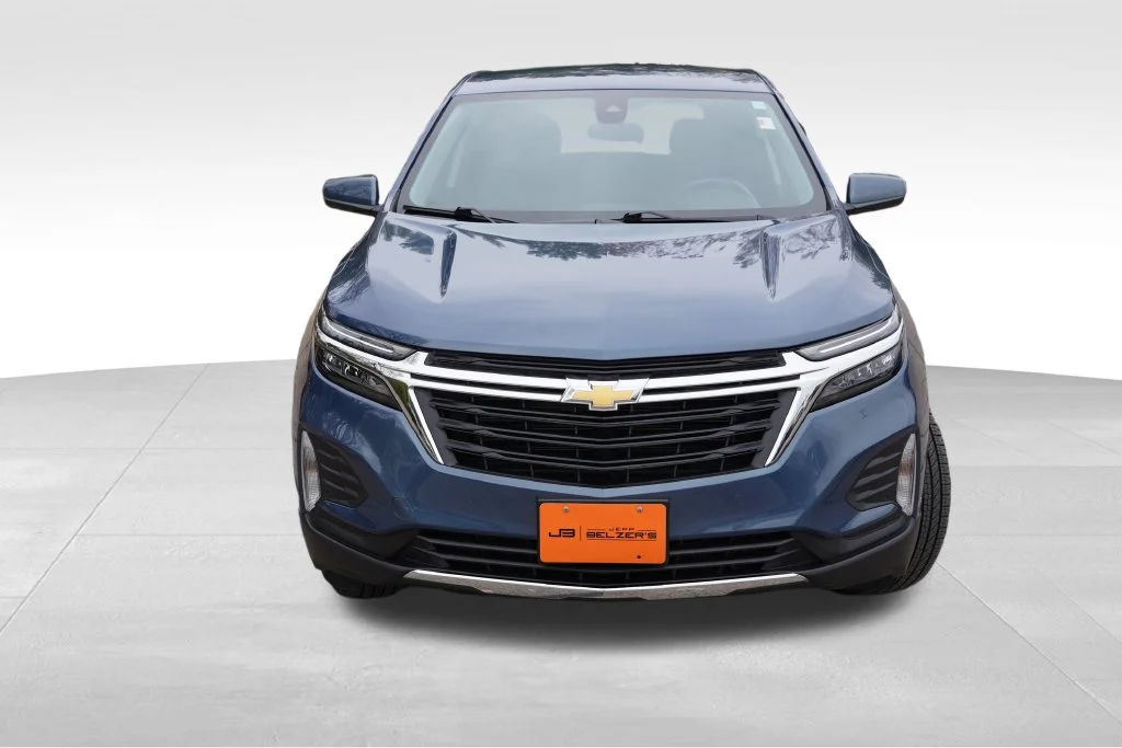 Used 2024 Lakeshore Blue Metallic Chevrolet LT image 12